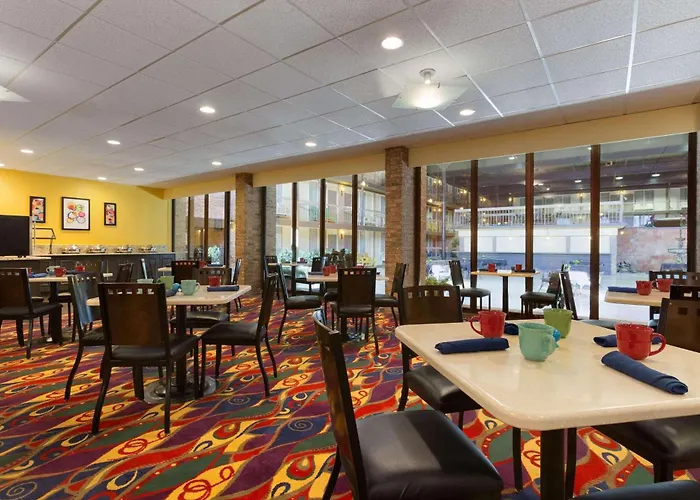 Park Inn By Radisson Sharon, Pa